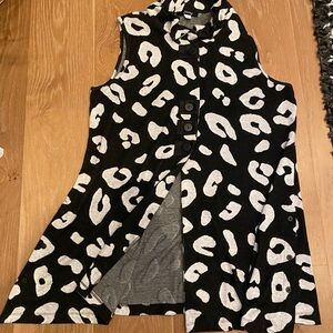 Stylish Black and White Leopard Print Mini Dress
